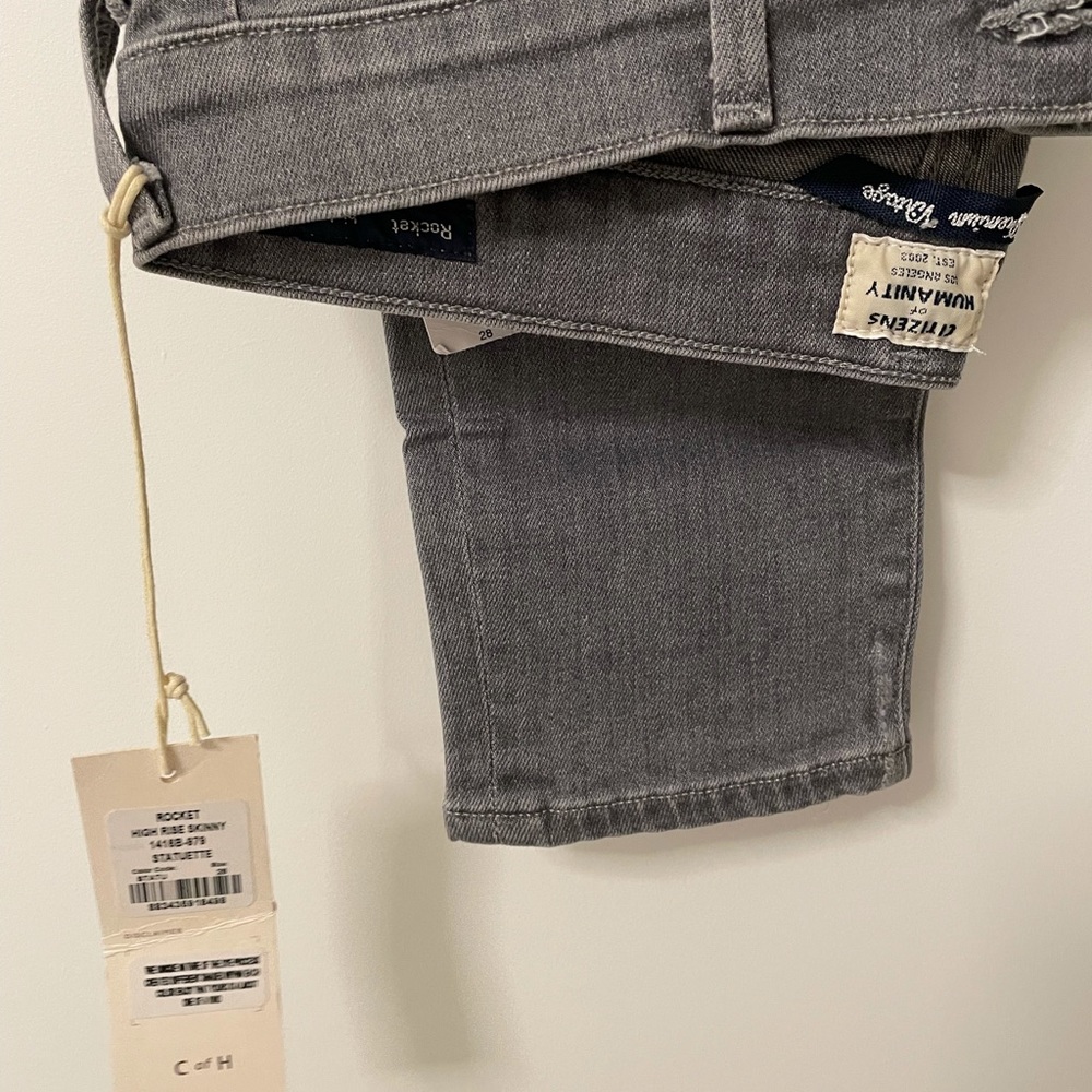 CITIZENS OF HUMANITY ROCKET HIGH RISE SKINNY JEAN - Size 28 New with Tag - Picture 2 of 6